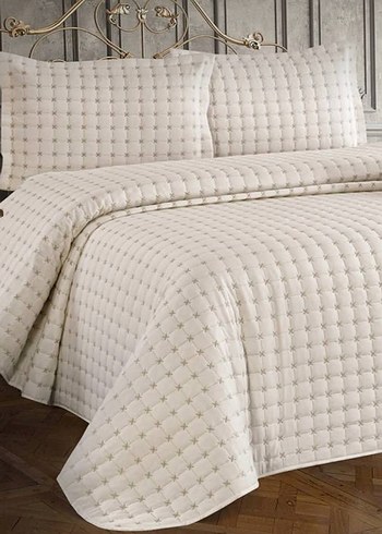 Beyaz Nakışlı Pamuklu Yatak Örtüsü.1500 tl - Görsel 4