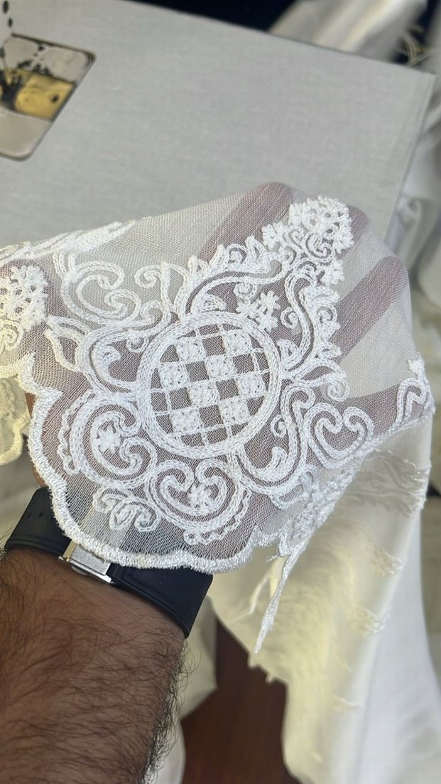 Vakko zemin etek desenli - Görsel 3