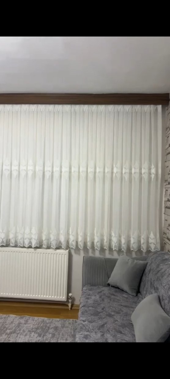 Beyaz Nakışlı Perde - Görsel 2