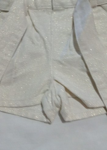 Kemer Detaylı Kız Çocuk Keten Şort - Görsel 2