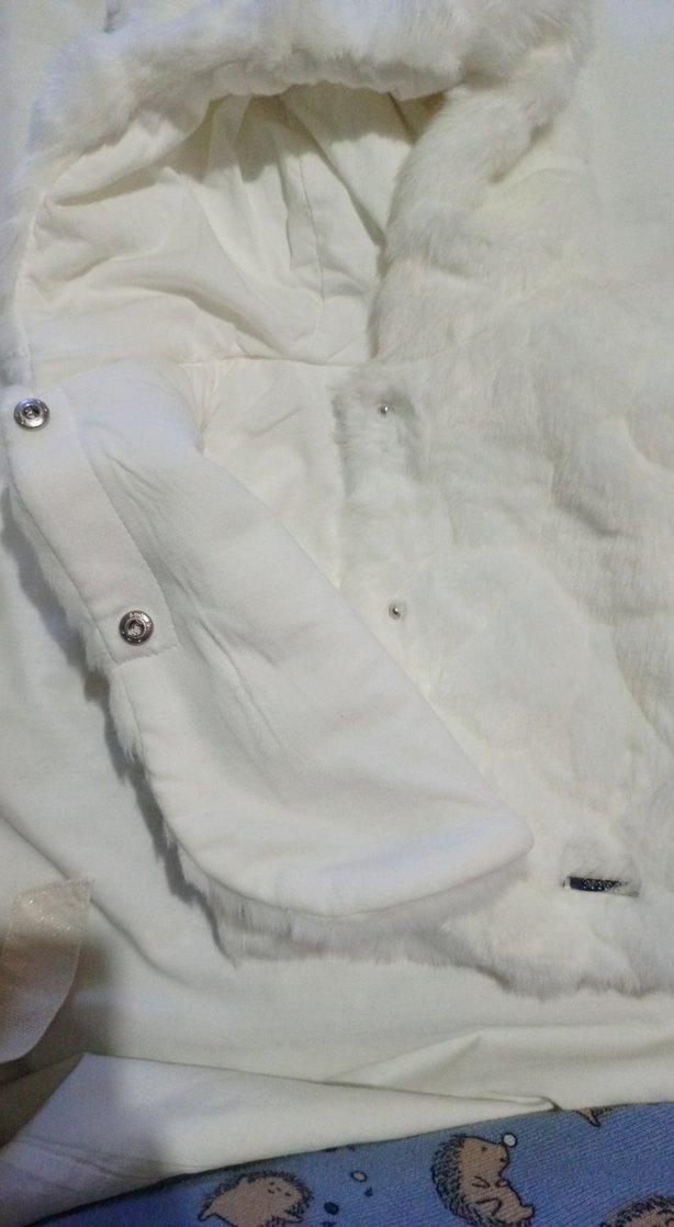 Mayoral beyaz kız kürk yelek - Görsel 4