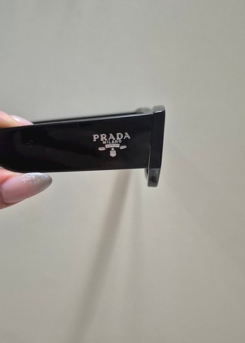 Prada Güneş Gözlüğü - Görsel 4