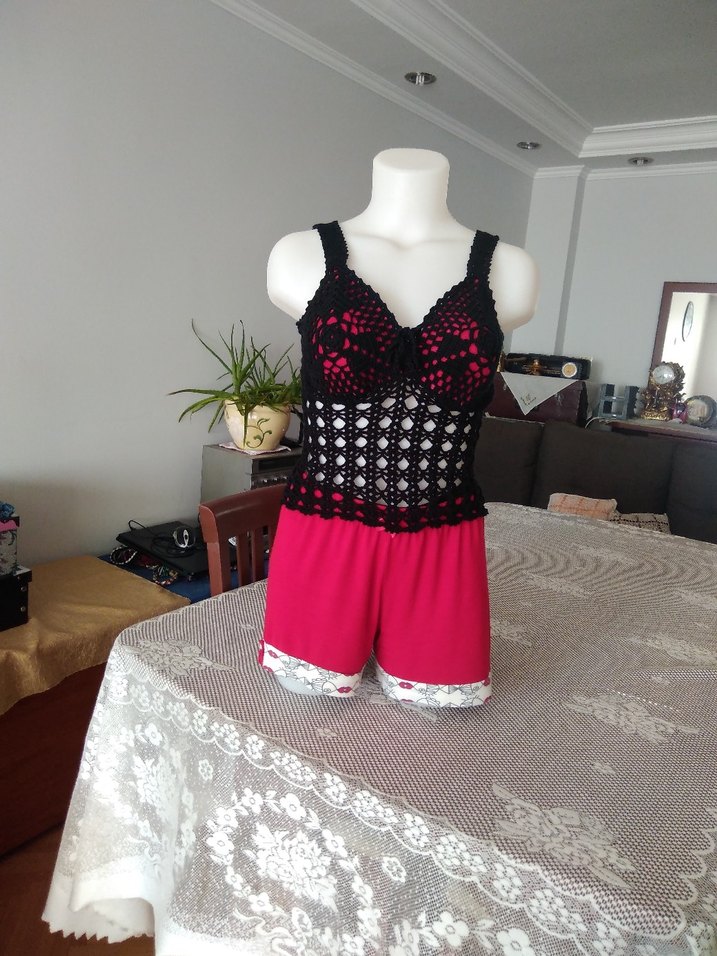 Siyah Dantelli Örgü Bustiyer - Görsel 3