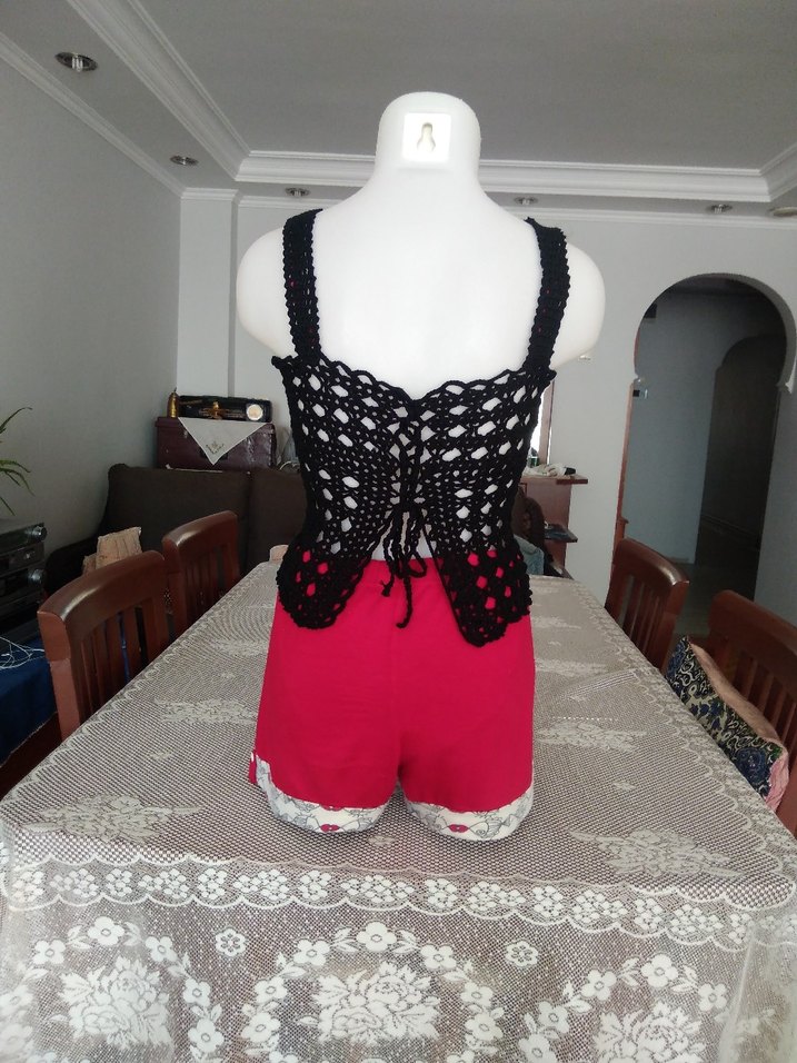 Siyah Dantelli Örgü Bustiyer - Görsel 4