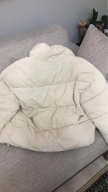 Bershka Bershka Bej Şişme Mont