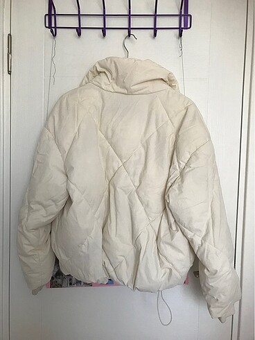 Bershka bershka beyaz şişme mont