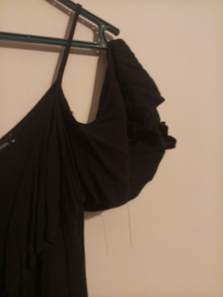 Siyah V Yaka Drapeli Uzun Elbise - Görsel 4