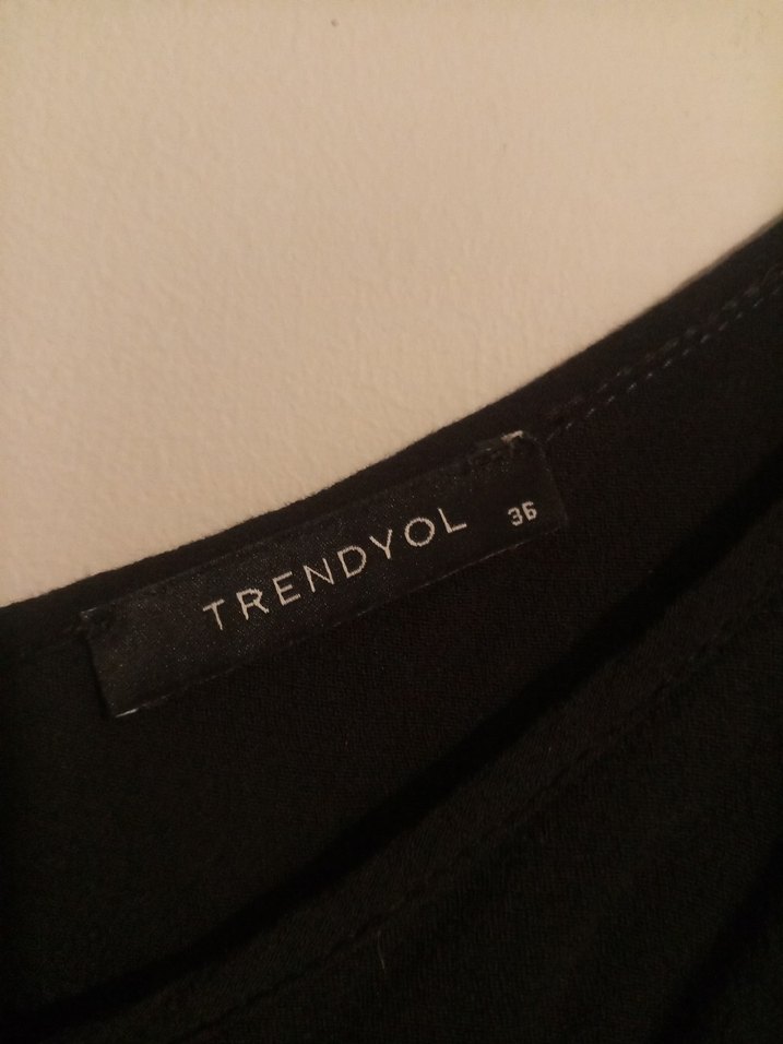 Siyah V Yaka Drapeli Uzun Elbise - Görsel 3