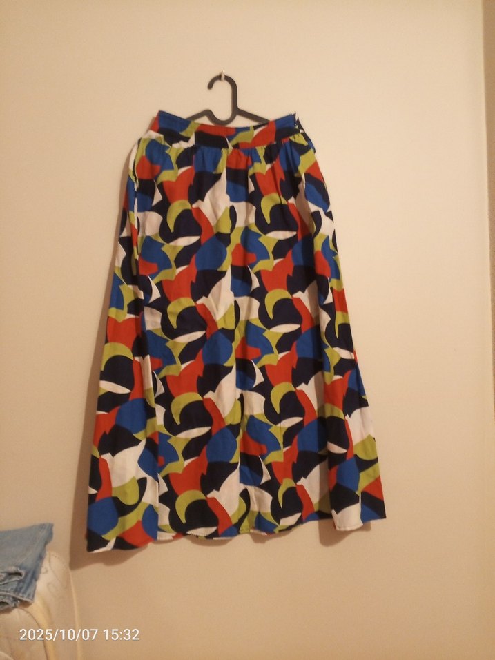 Renkli Baskılı  Kumaş etek ve üstü - Görsel 4