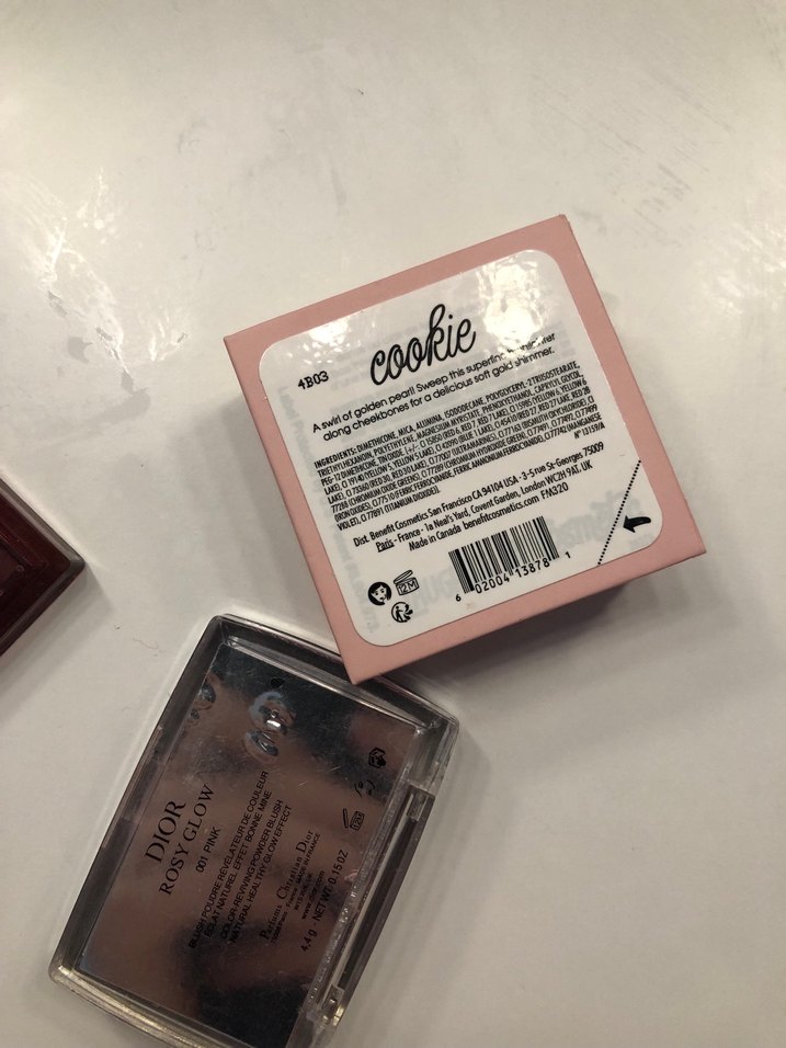 Makyaj malzemeleri seti - Görsel 3