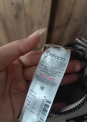 Beden Minimalist Bej Deri Fermuarlı Kadın Çanta