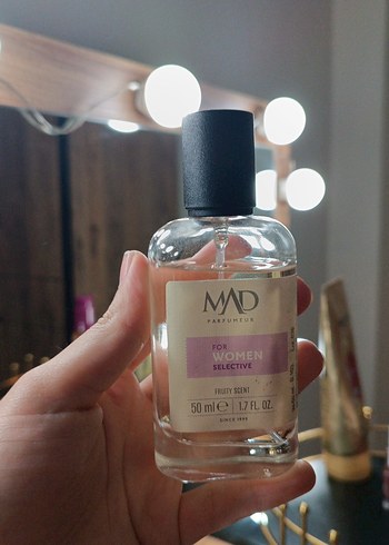 MAD Selective Kadın Parfümü 50 ml b103 kodu 