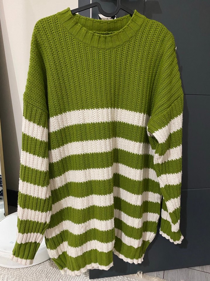 Yeşil Beyaz Çizgili Kadın Triko Kazak - Görsel 2