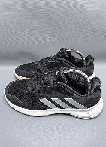 Adidas Adidas courtjam 40.5no