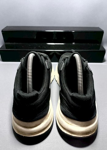 41 Beden siyah Renk ORİJİNAL CALVİN KLEİN SNEAKER