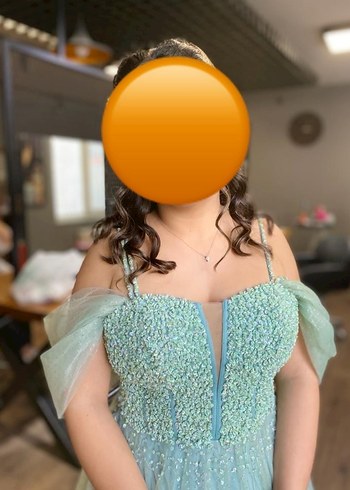 42 Beden yeşil Renk Uzun Strappy Kollu Boncuk İşlemeli Nişan Elbisesi