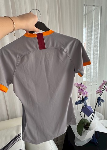 Galatasaray Gri Kısa Kollu Kadın Forma - Görsel 4