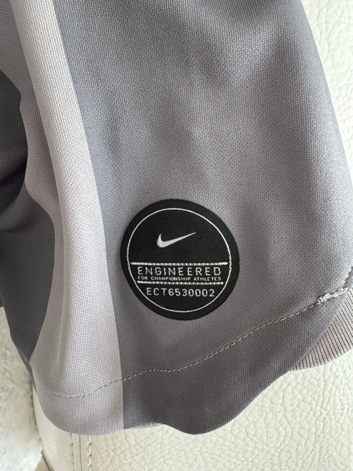 Galatasaray Gri Kısa Kollu Kadın Forma - Görsel 5