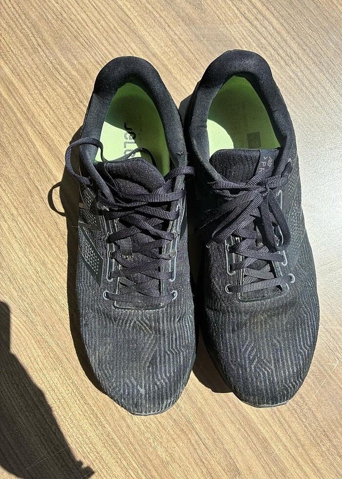 New Balance spor ayakkabı - Görsel 2