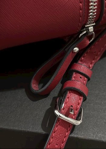 Guess sırt çantası - Görsel 5