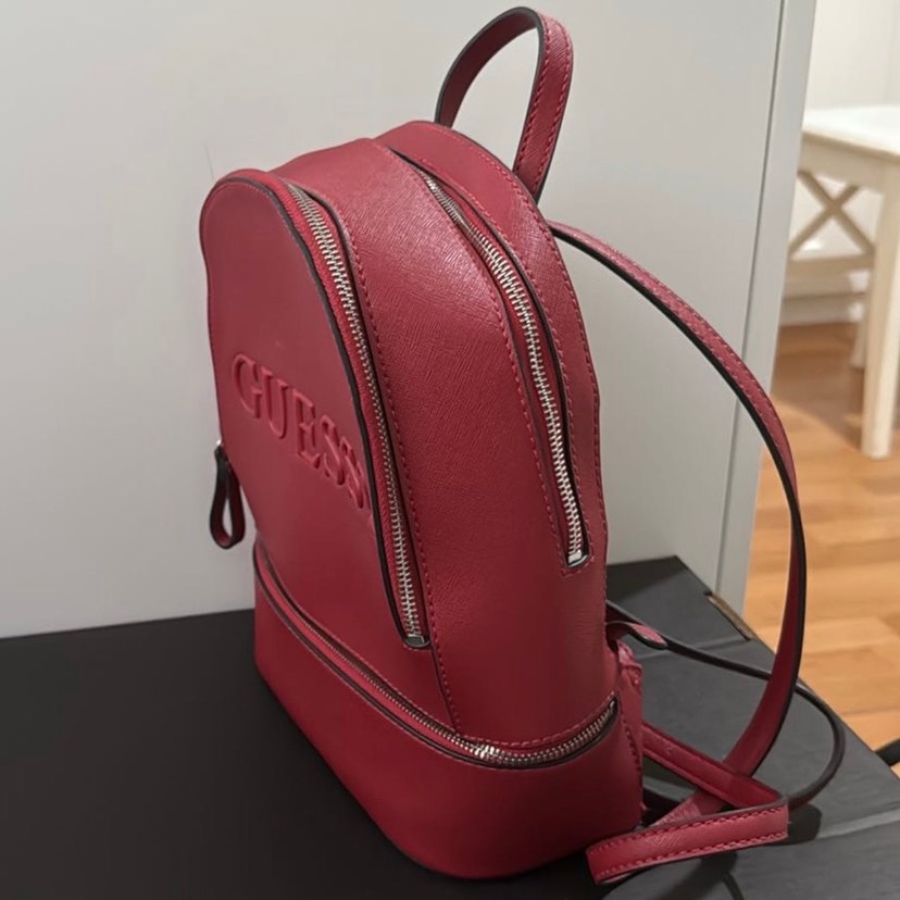 Guess sırt çantası - Görsel 4