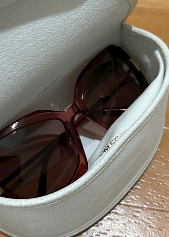 Tom ford güneş gözlüğü - Görsel 3
