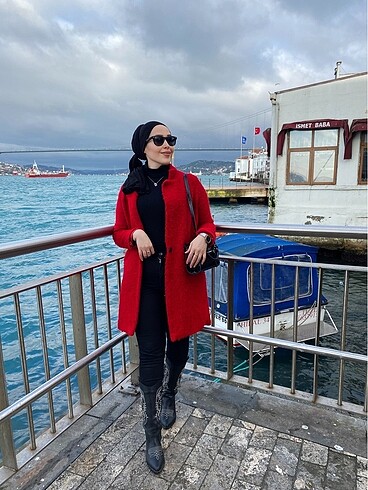xl Beden kırmızı Renk İki defa giyildi