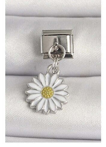 Celik papatya italyan charm