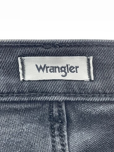 27 Beden siyah Renk Wrangler Jean / Kot %70 İndirimli.