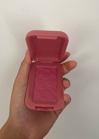 NYX NYX Buttermelt Pembe Allık