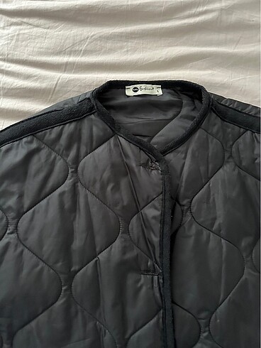 l Beden siyah Renk oversize kapitone ceket/mont