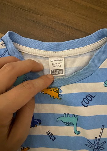 1,5 Yaş Beden Erkek Bebek Çizgili Baskılı Kısa Kollu Takım