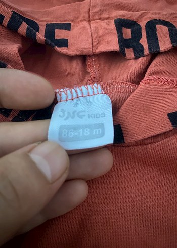 1,5 Yaş Beden Kısa Kollu Kapüşonlu Erkek Bebek Takımı