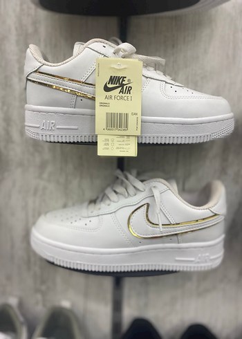 Nike Beyaz Nike Air Force 1 Kadin Spor Ayakkabi