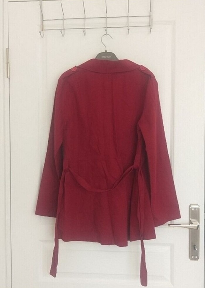 Kadın bordo trençkot - Görsel 2