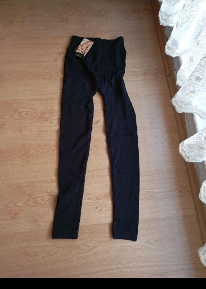 Tayt kadın - Görsel 2