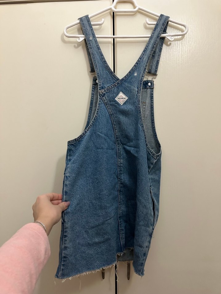 Kadın Mavi Denim Askılı Şort Tulum - Görsel 4