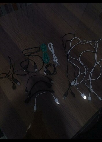 İnternet ve telefon kabloları  - Görsel 2