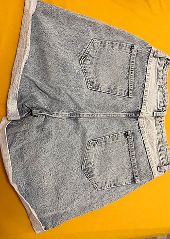 Mini Bol Kesim Kadın Kot Şort - Görsel 5