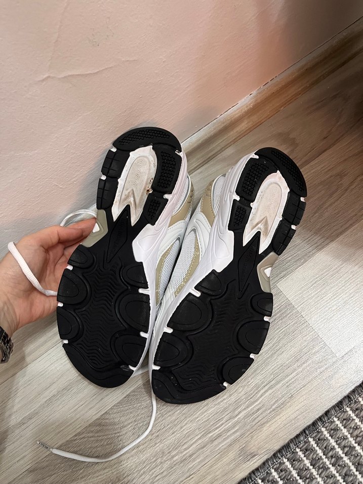 Beyaz Bağcıklı Kadın Sneakers - Görsel 5