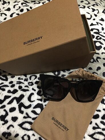 Burberry orıjınal gözlük