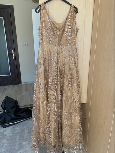 42 Beden altın Renk Gold abiye