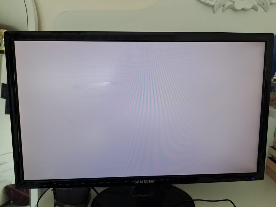 Samsung S24D330 60hz 1ms monitör - Görsel 4