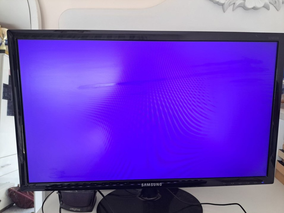 Samsung S24D330 60hz 1ms monitör - Görsel 3