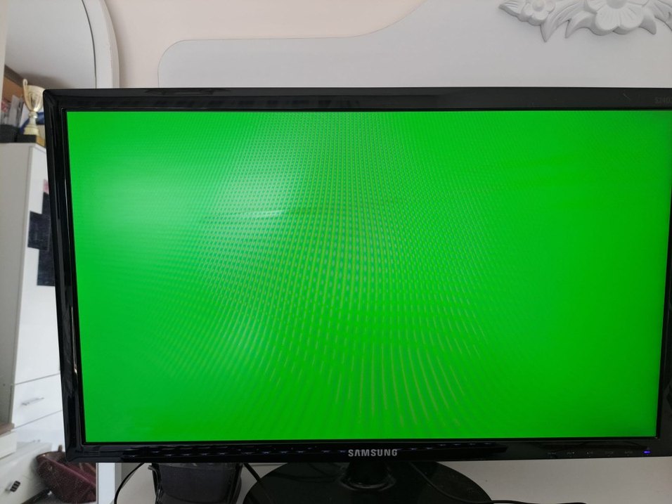 Samsung S24D330 60hz 1ms monitör - Görsel 2