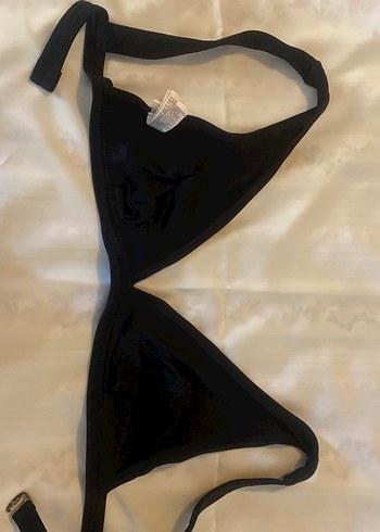 Siyah Minimalist Strappy Bikini Üstü - Görsel 2