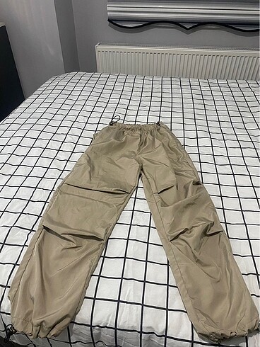 Paraşüt kumaş pantolon