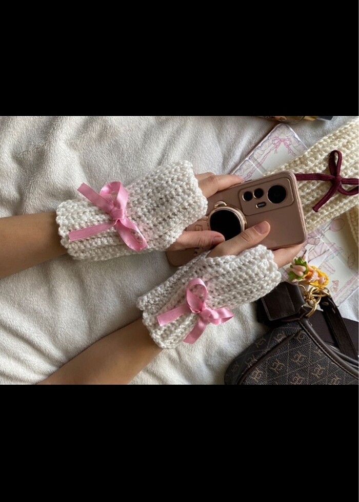 Pembe kurdeleli ???? eldiven - Görsel 2