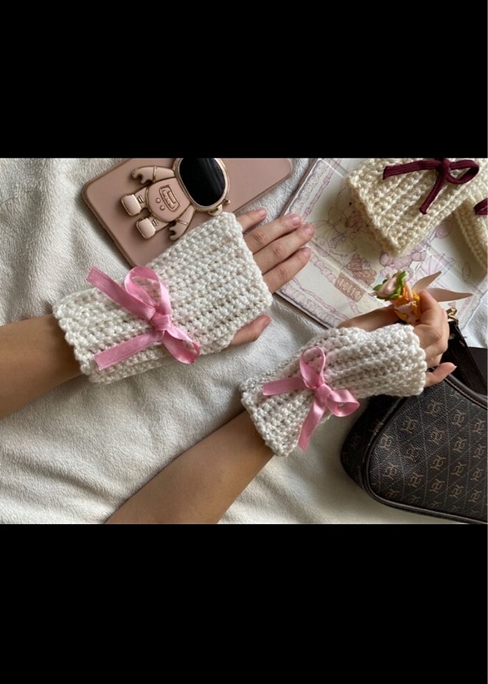 Pembe kurdeleli ???? eldiven - Görsel 3