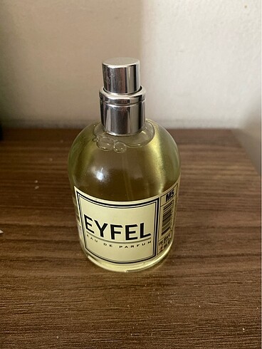 Eyfel erkek parfümü